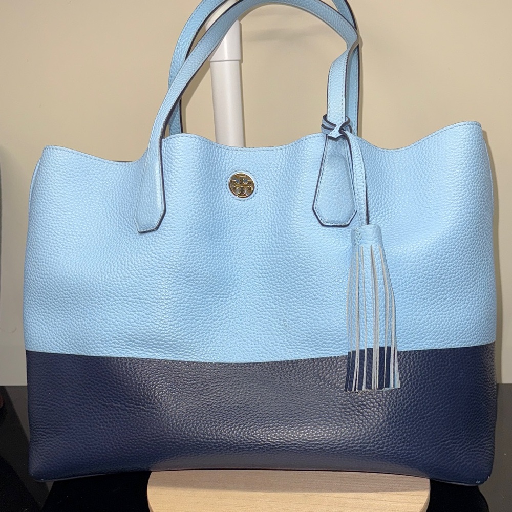 Tory Burch Light Blue and Navy Tote - Picture 4 of 16